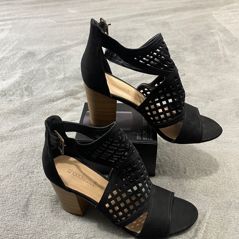 ShoeDazzle Black Laser Cut Cage Block Heel Sandals Open Toe Buckle Strap 3.5"